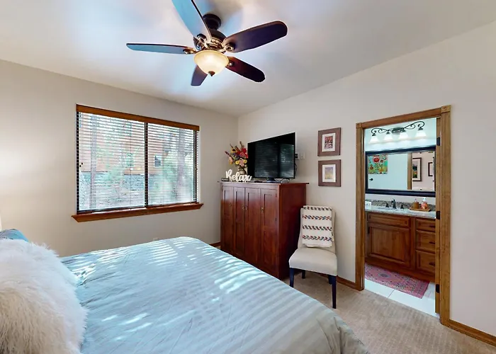 Holiday home Tranquil Torreon Pines And Fairway Hideaway
